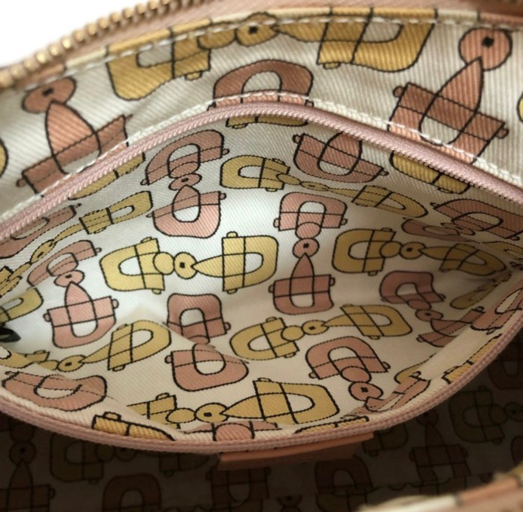 Pink Gucci bag